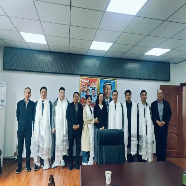 情系高原 審行致遠